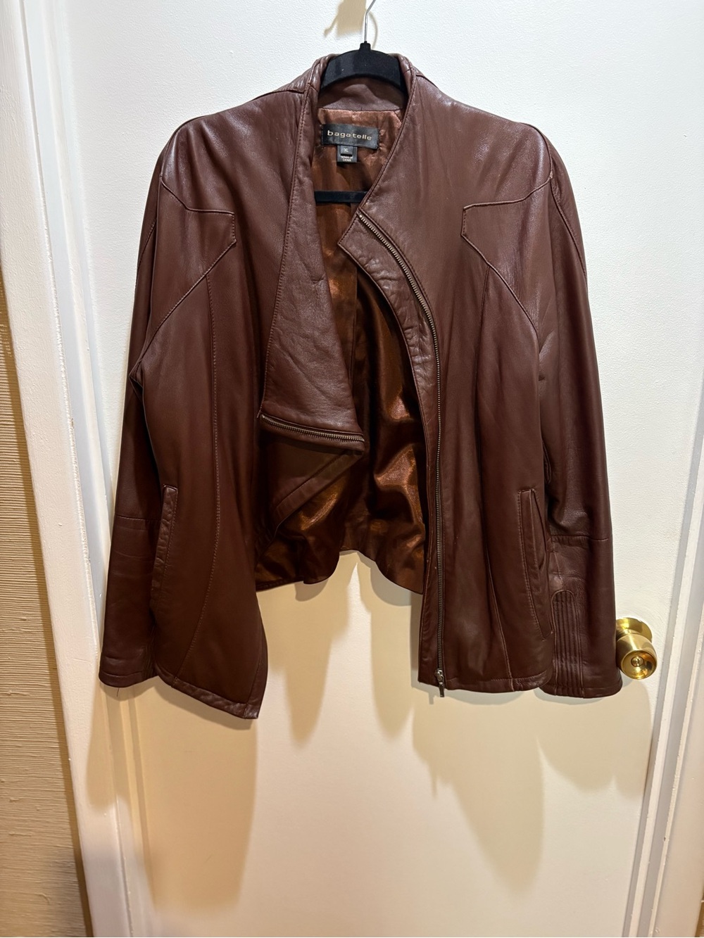 Bagatelle Women's Brown Leather Zip-Front Jacket